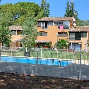 aux-abords-du-lac.fr-provencehotel.com/