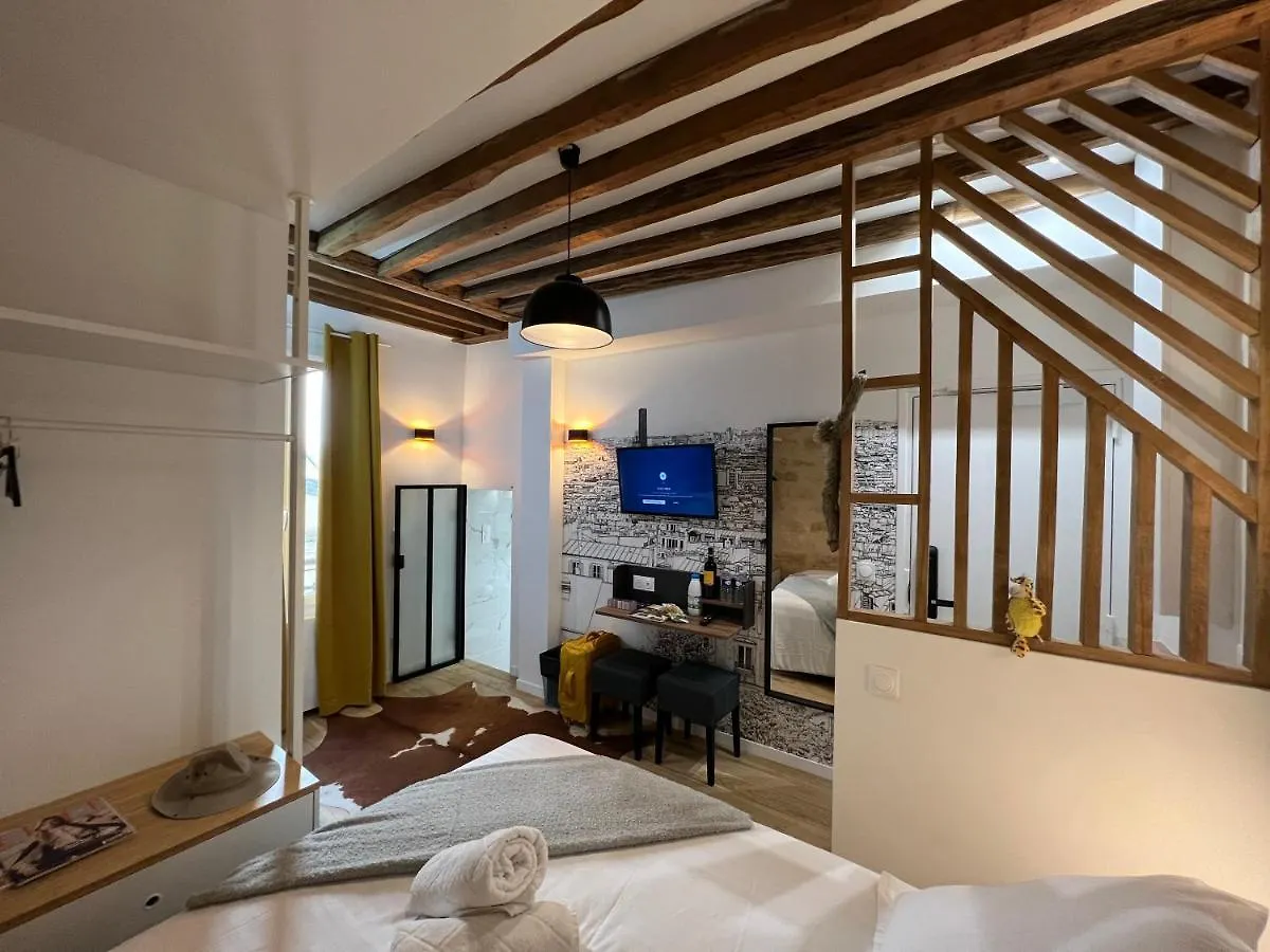 Studios Pasteur- Paris Xve
